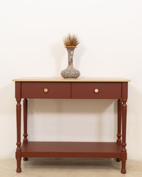 تصویر از کنسول مدل آجران